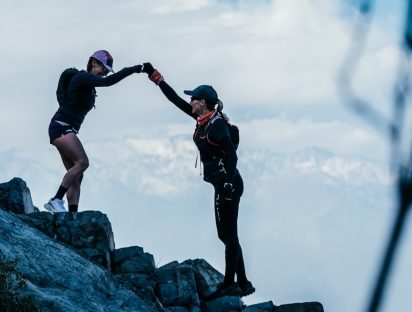 ‘Las Danis’, la primera dupla chilena que participará en el Ultra Trail Du Mont Blanc