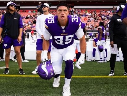 Sammis Reyes fue despedido antes de comenzar la temporada en la NFL