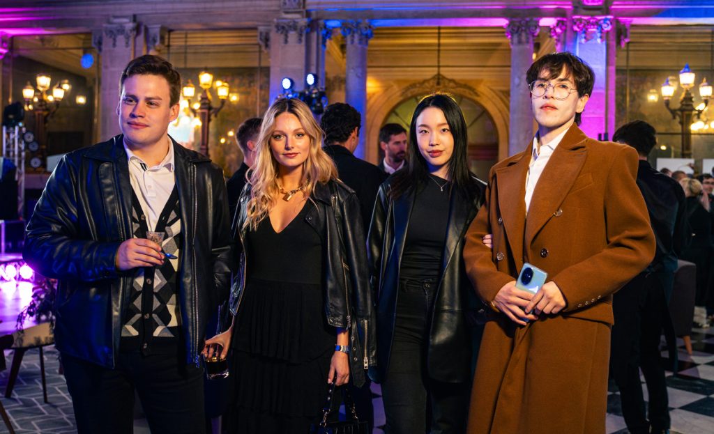 FRANCISCO DOURTHE,
MARÍA JESÚS GILI, FRAN CHEKAL, OZCAR.