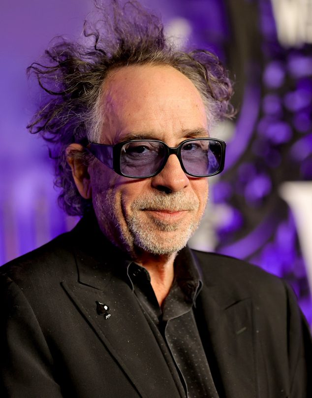 Estos amigos acompañaron a Tim Burton a recibir su estrella en el Paseo de la Fama