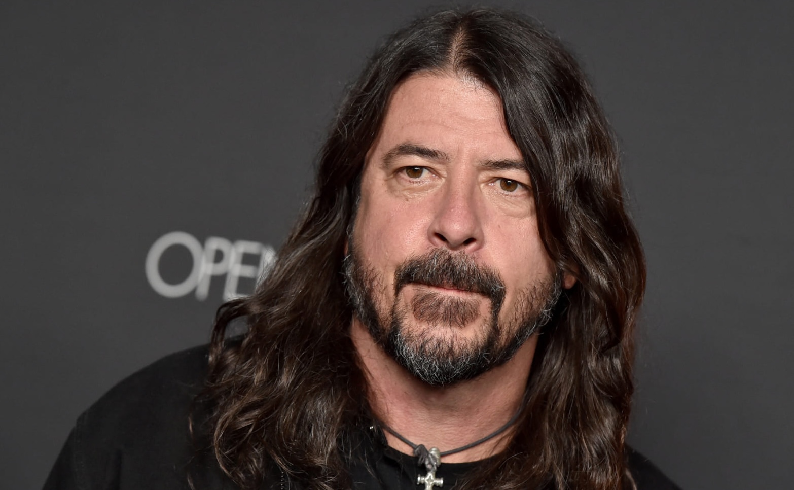 Una hija fuera del matrimonio: El drama que envuelve a Dave Grohl