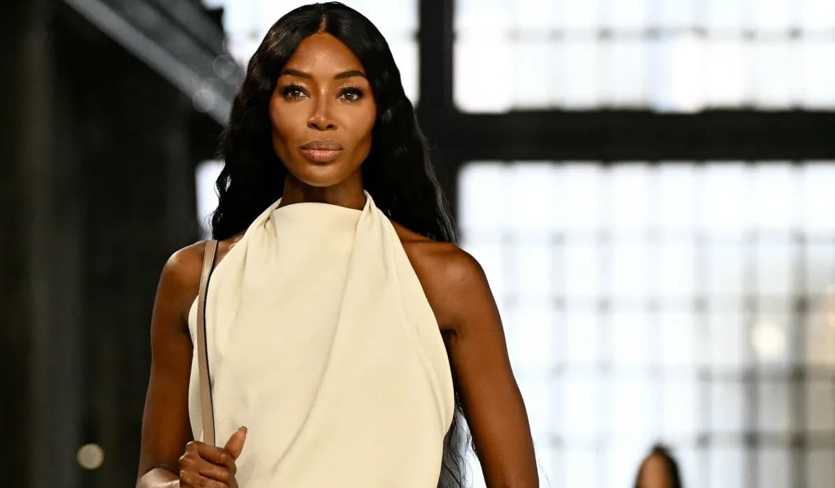 Prohíben a Naomi Campbell dirigir organizaciones benéficas