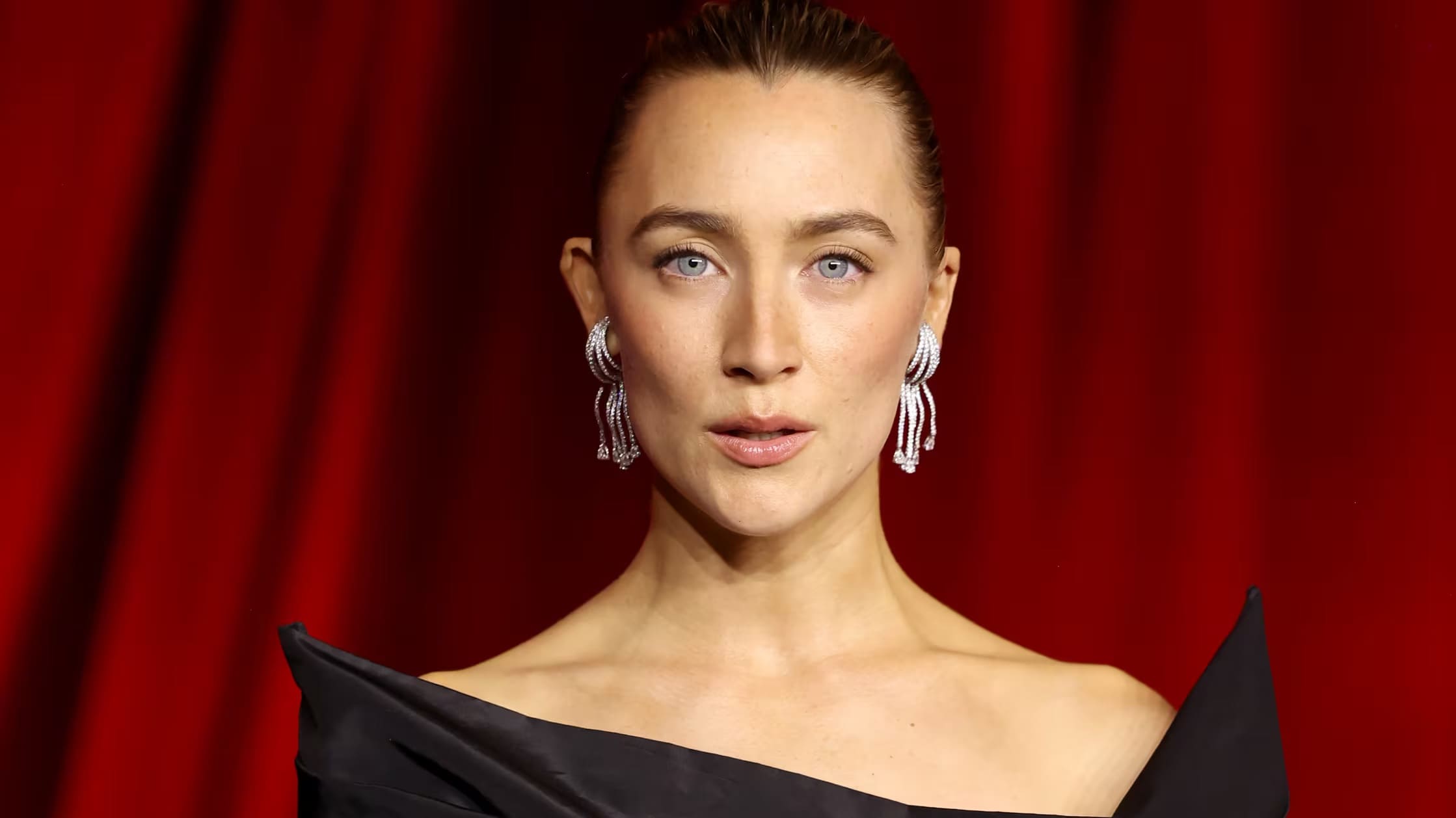 Saoirse Ronan se hace viral por silenciar a Paul Mescal