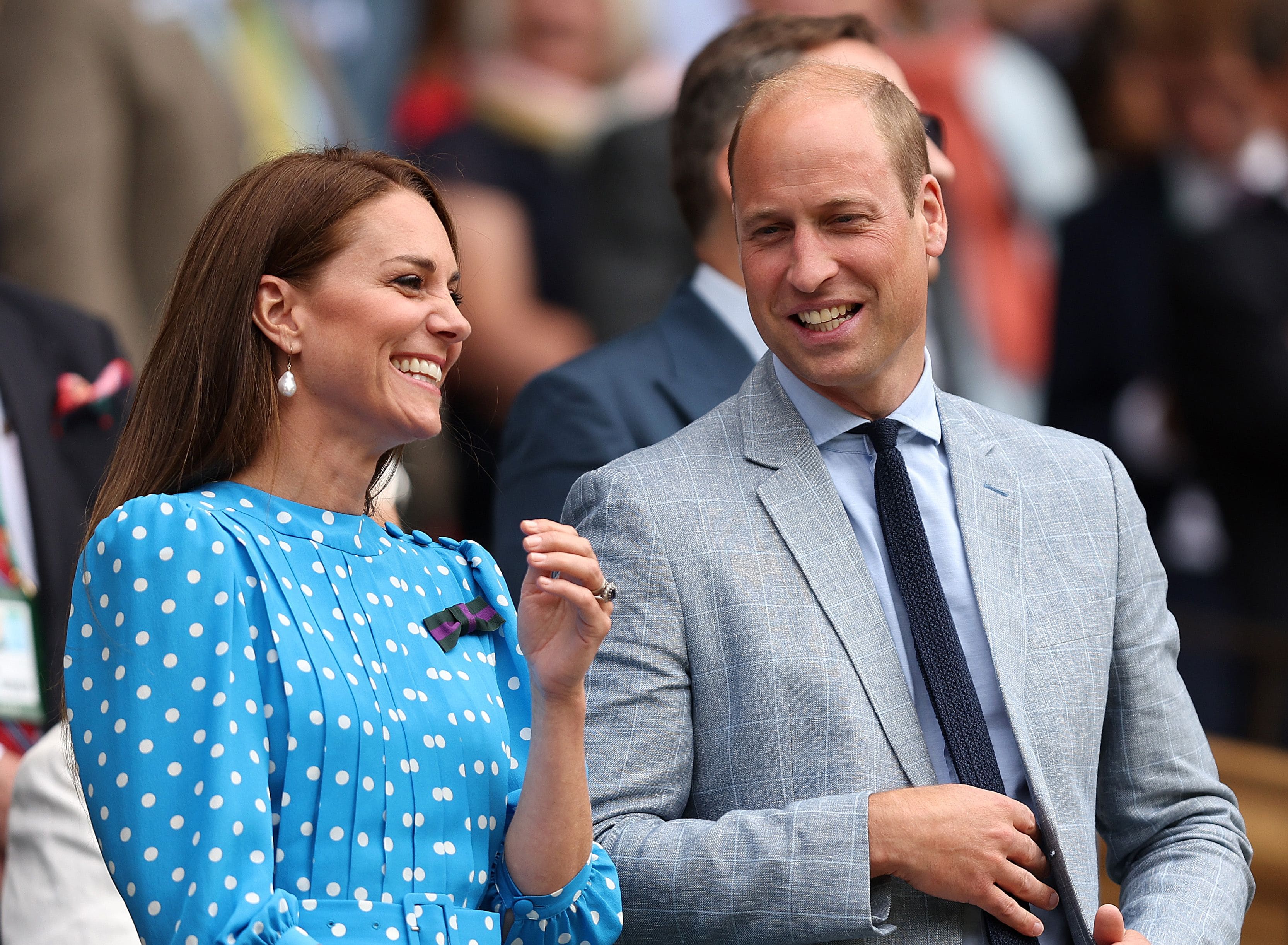 El príncipe William hace una declaración de estilo ecológica y chic