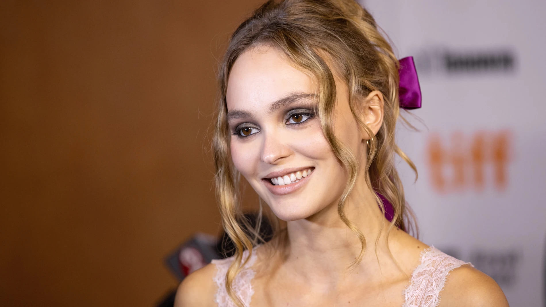 Así se ve Lily-Rose Depp en la nueva película de “Nosferatu”