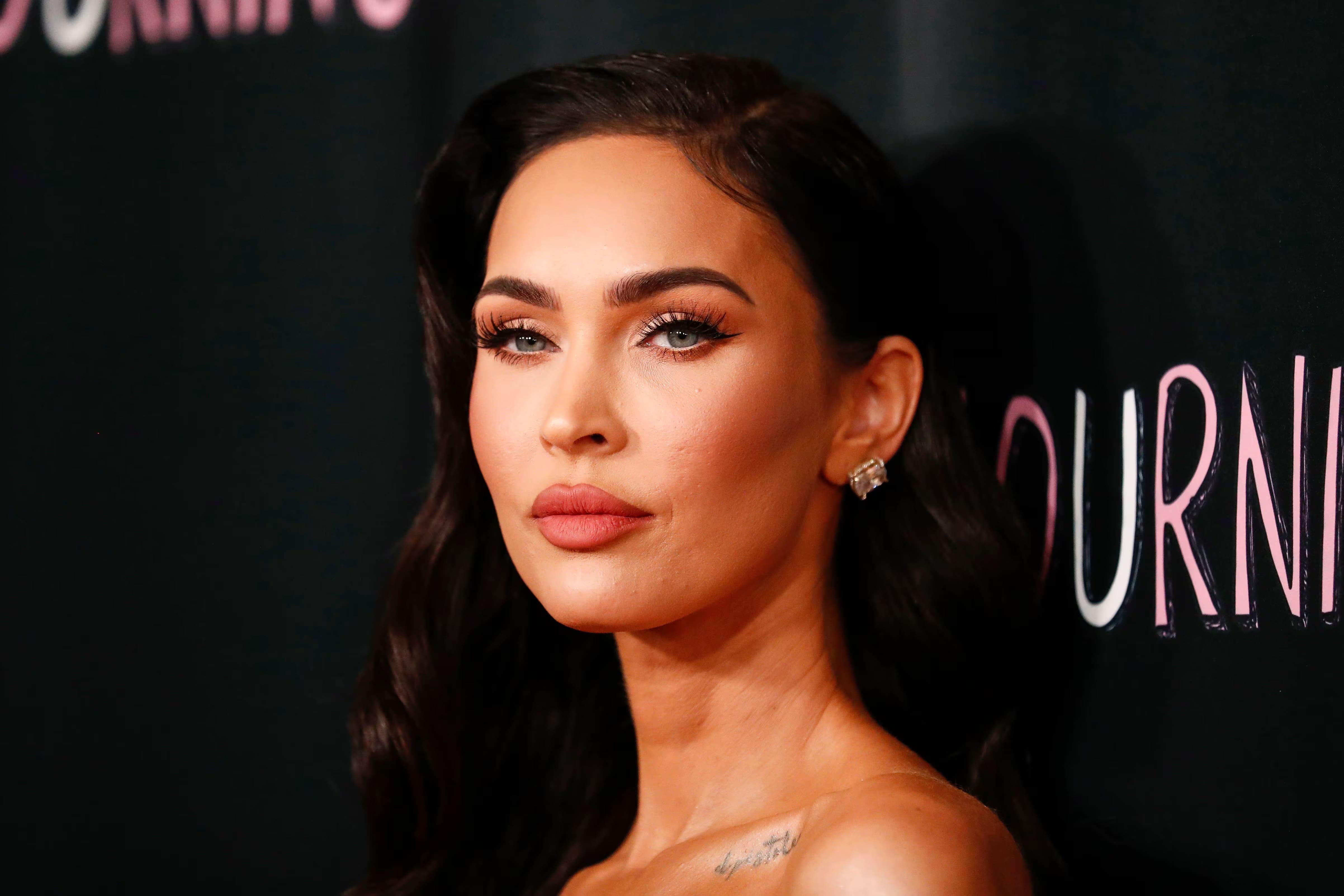 Megan Fox estrena su estilo de maternidad