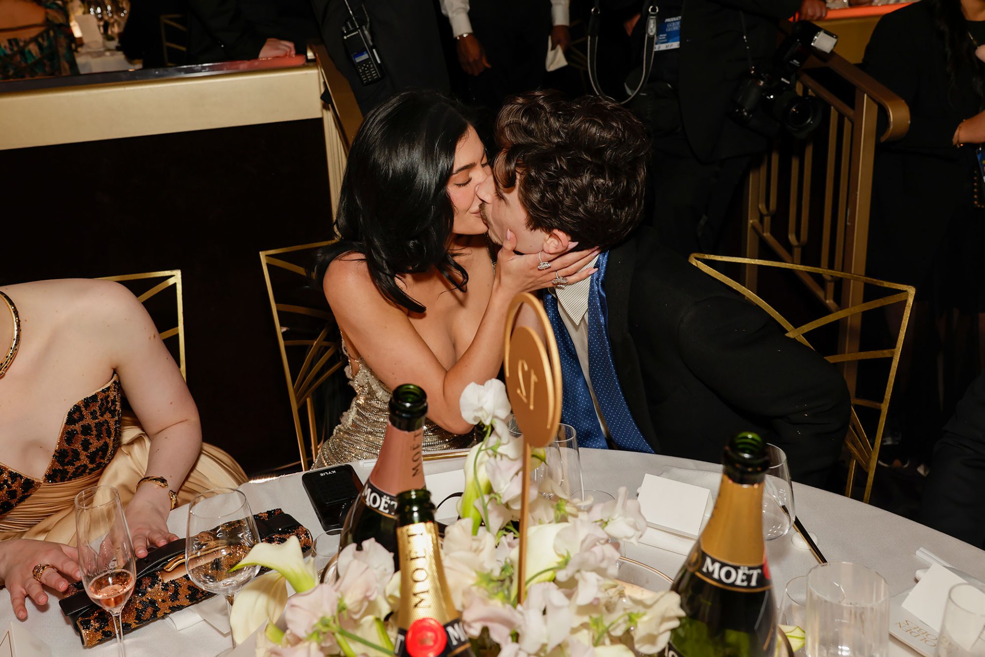 Kylie Jenner y Timothée Chalamet derrocharon amor en los Globos de Oro