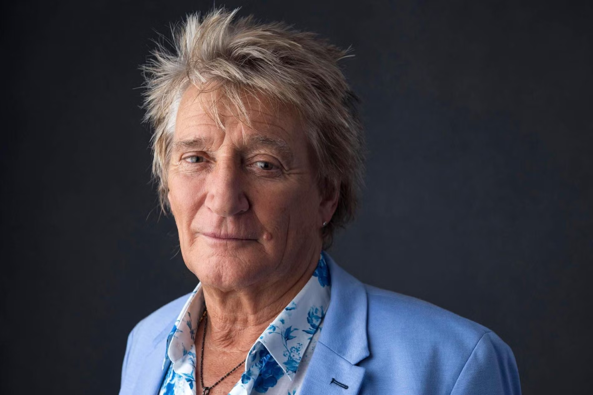 Rod Stewart anuncia último regreso a Chile