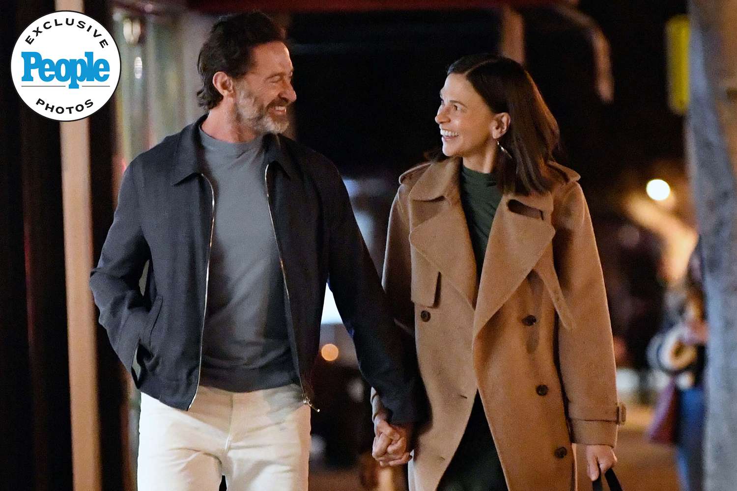 Hugh Jackman y Sutton Foster fueron vistos tomados de la mano por primera vez