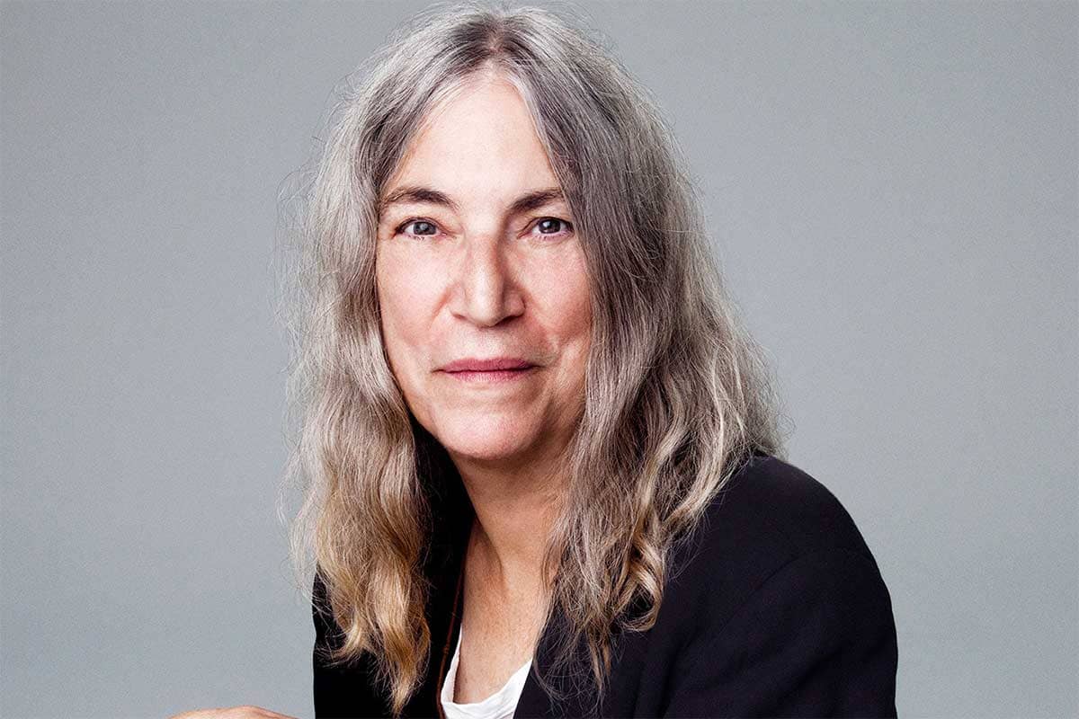 Patti Smith se desmaya en escenario durante show en Brasil