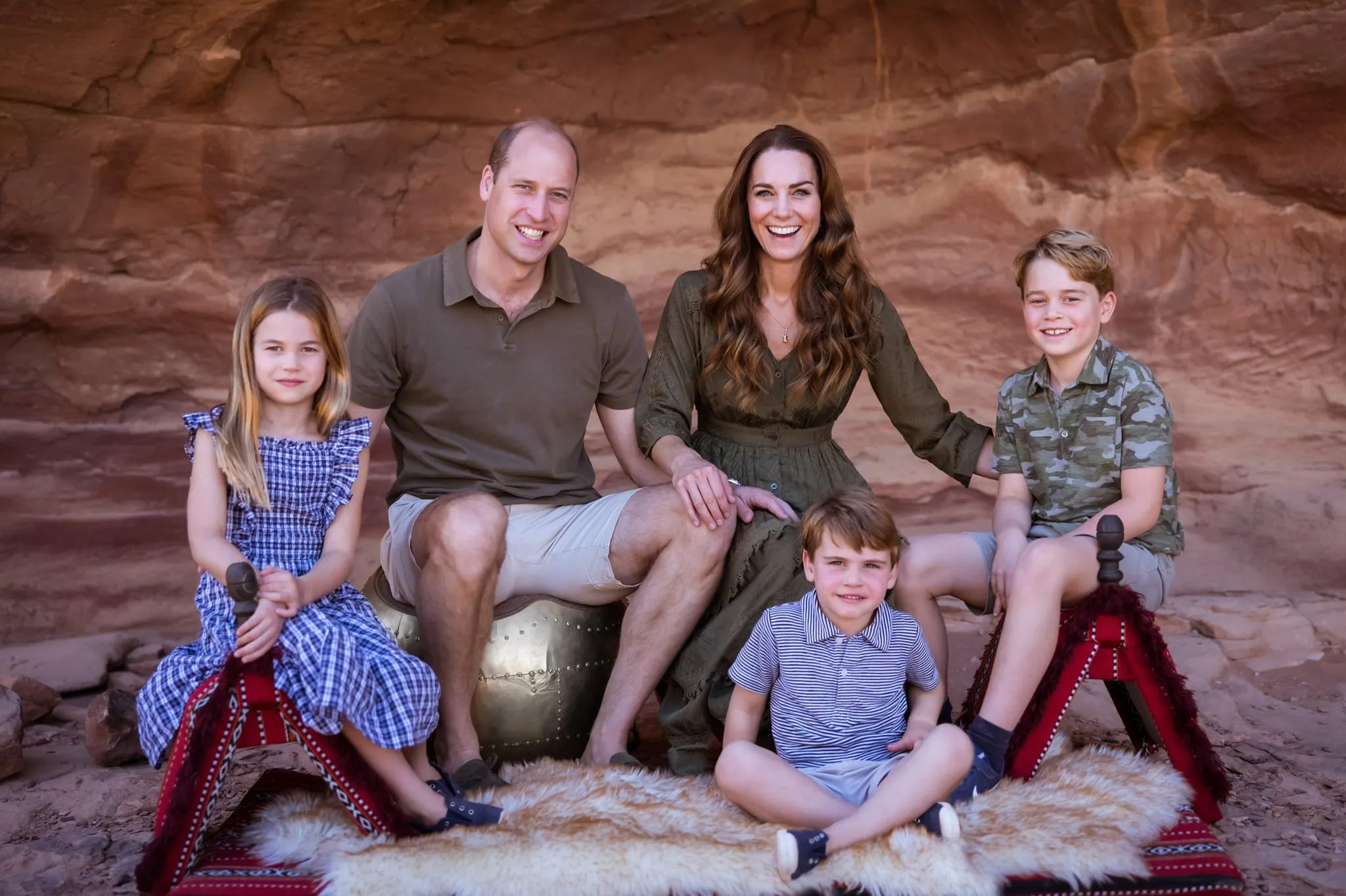 Kate Middleton comparte impresionantes retratos dibujados por sus hijos