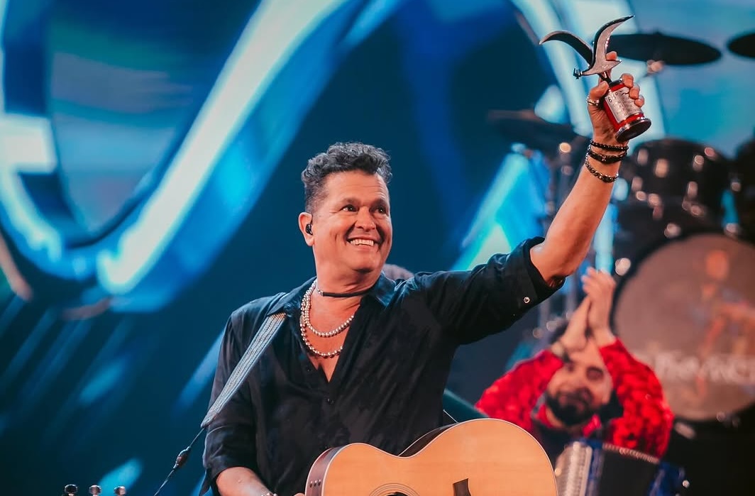 Carlos Vives y Paola Volpato, el crossover que los fans de “Pituca sin Lucas” jamás esperaron