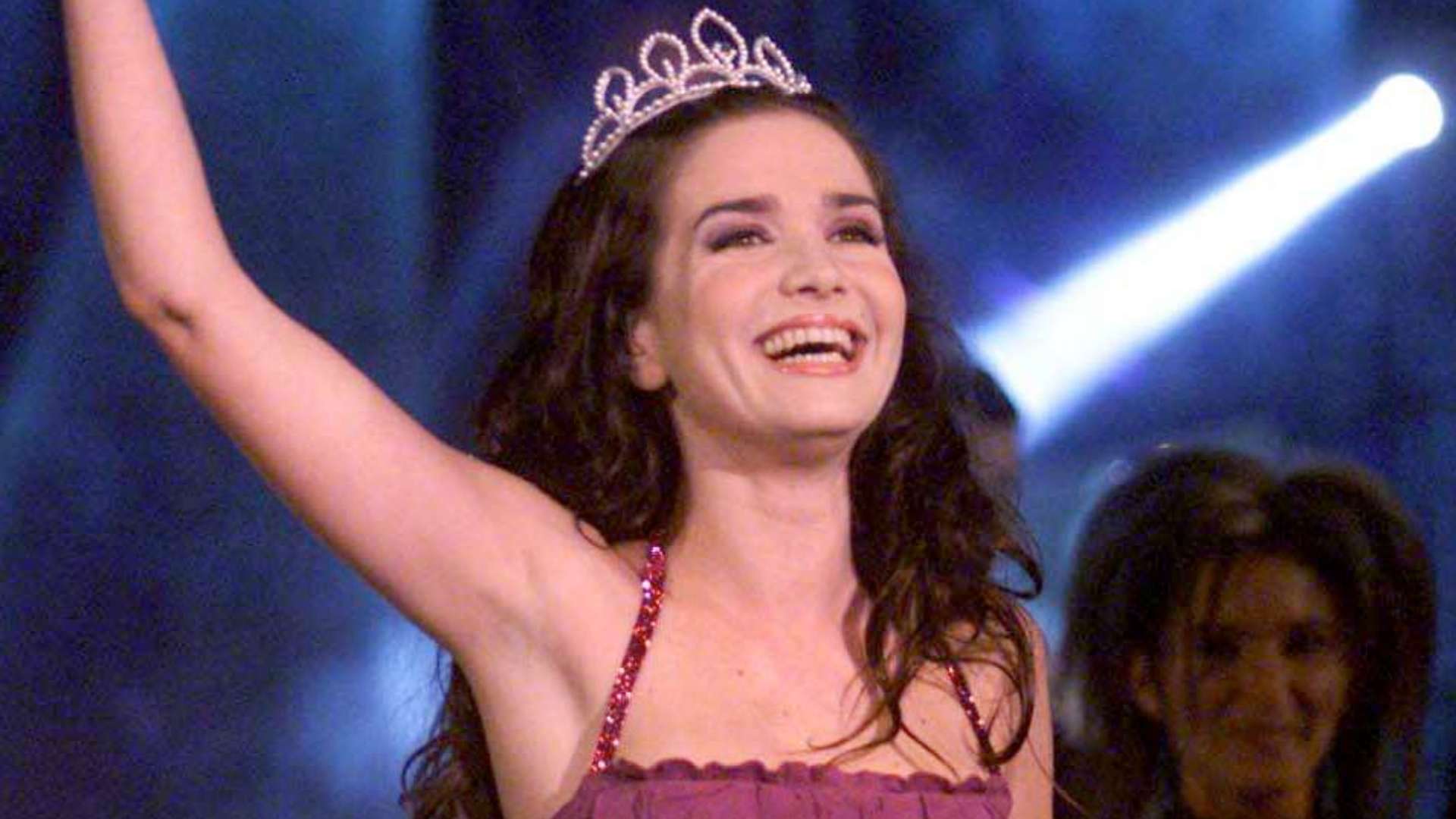 A 24 años del primer piscinazo como reina del Festival, así luce hoy Natalia Oreiro