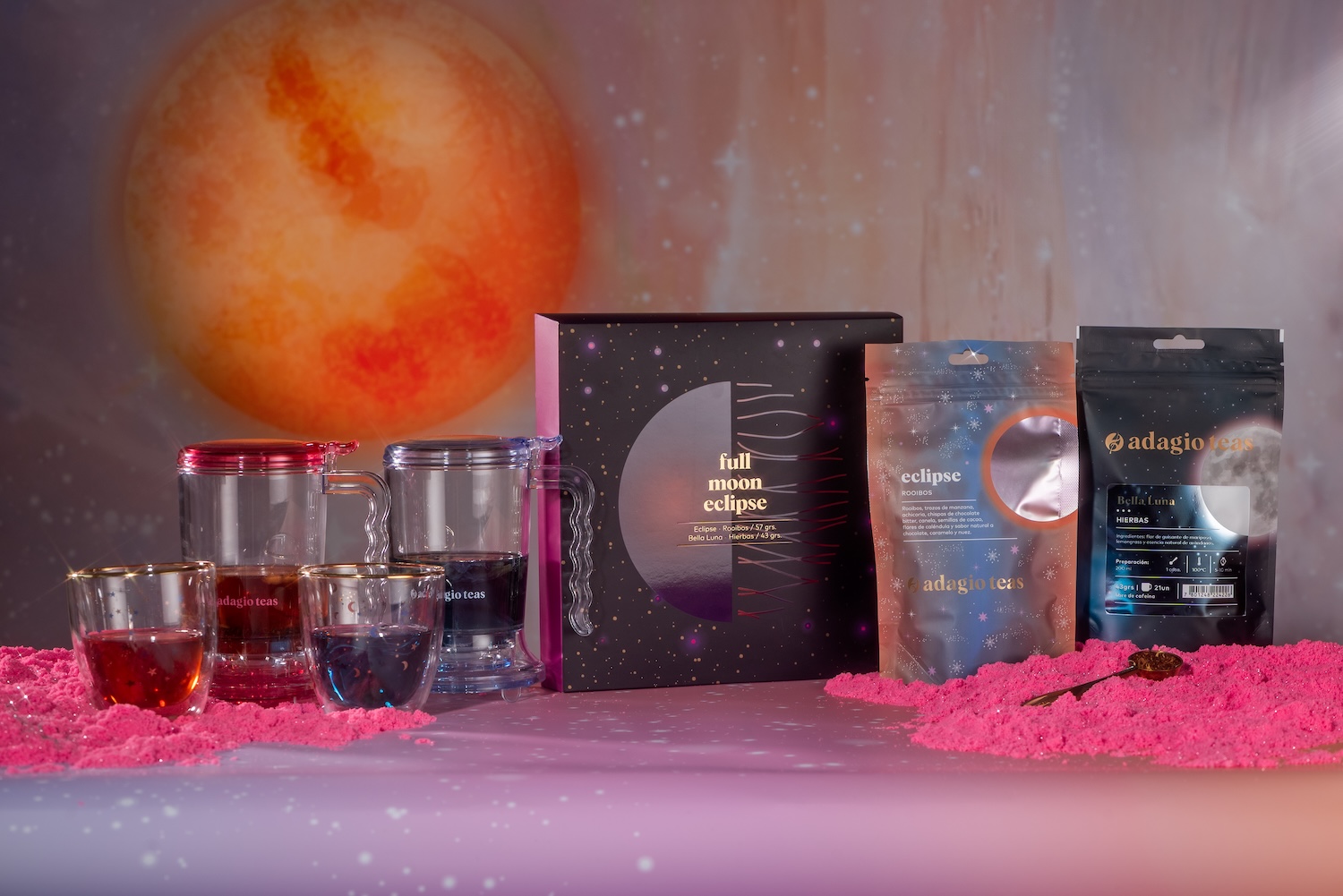 Celebra el Eclipse con el mágico té Bella Luna y su infusión Eclipse de Adagio Teas