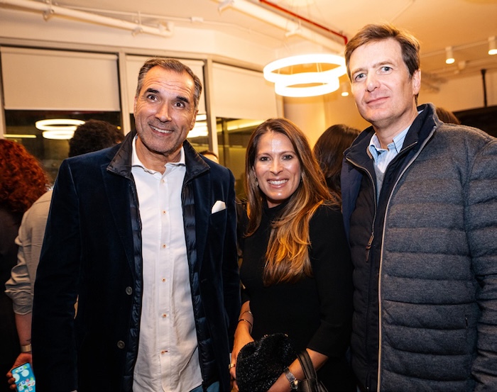 PEDRO NUÑEZ, ELVIRA REYES Y GONZALO ROJAS.