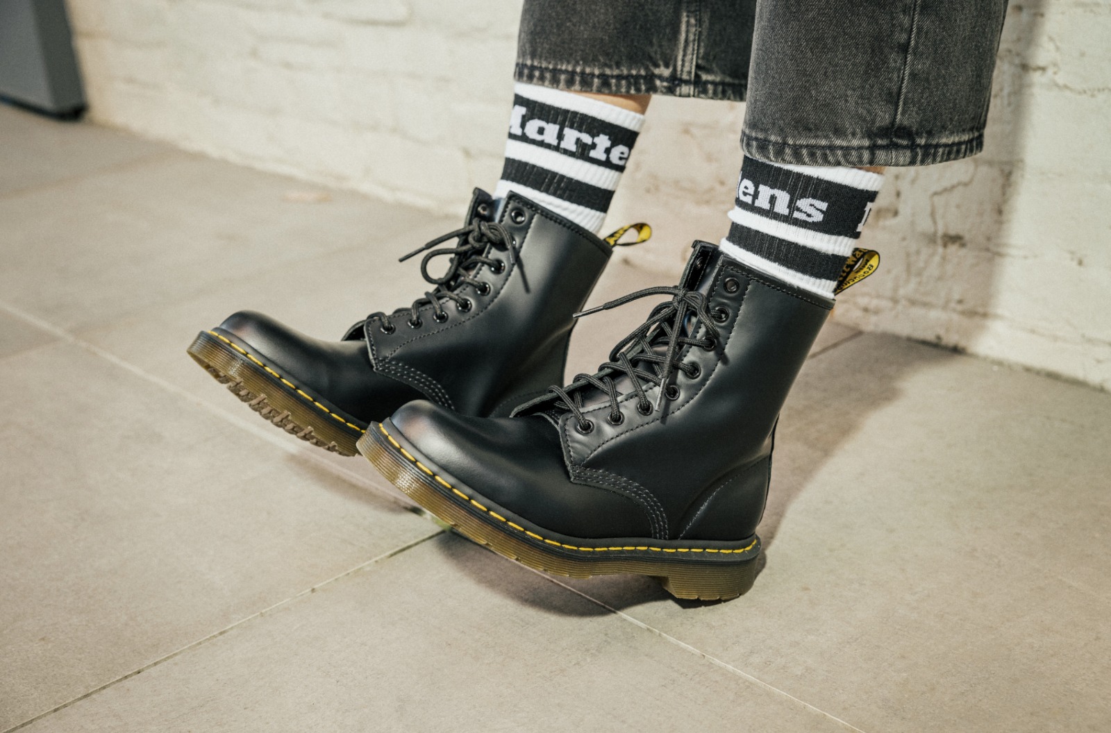 Dr. Martens vuelve a pisar fuerte en Chile