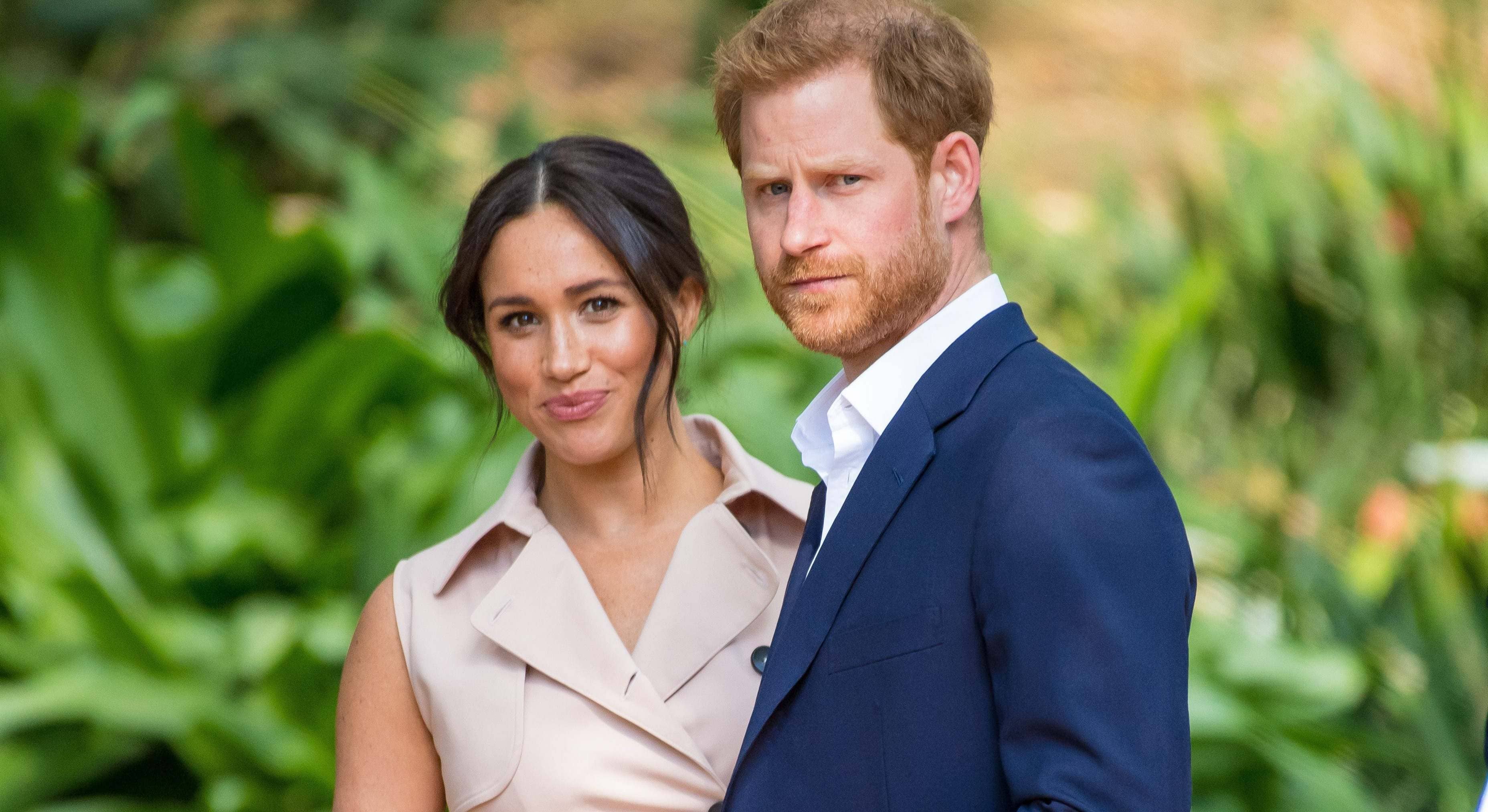 ¿Puede la monarquía británica despojar a Harry y Meghan de sus títulos?