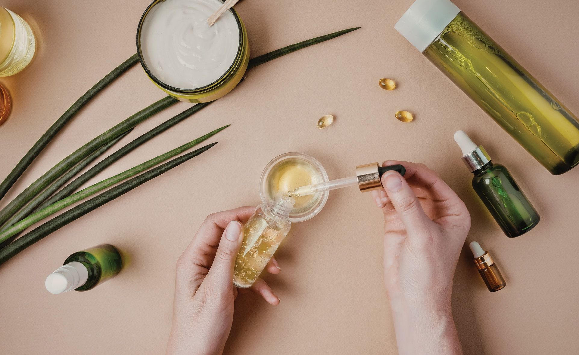 Cosmética natural: ingredientes efectivos, mitos y cómo leer un envase