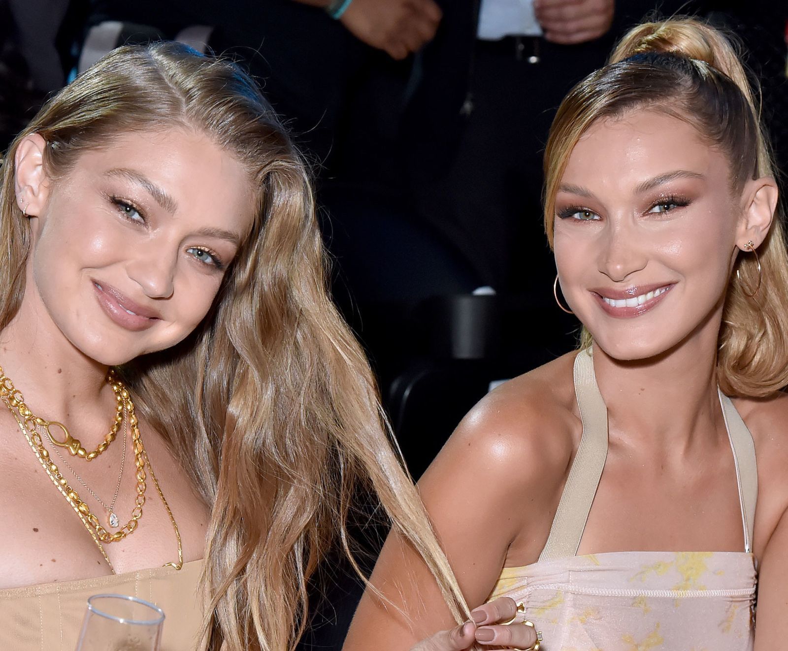 Bella y Gigi Hadid descubrieron que tienen una media hermana