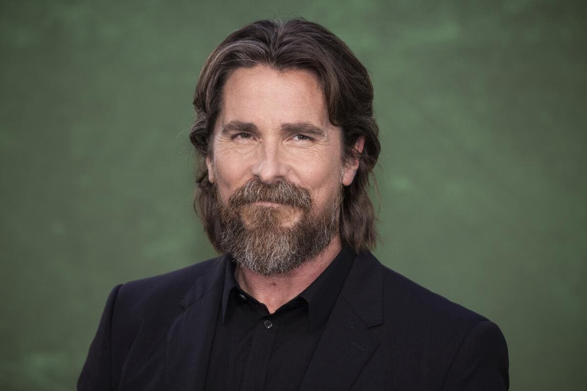 Christian Bale irreconocible en el rodaje de su nueva película “Madden”