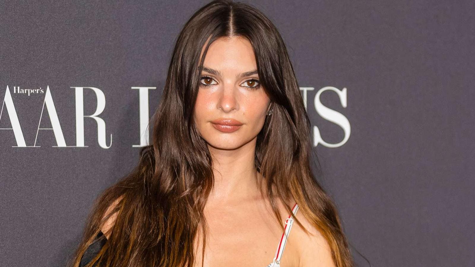 Emily Ratajkowski y Lena Dunham, dupla inesperada en una serie feminista