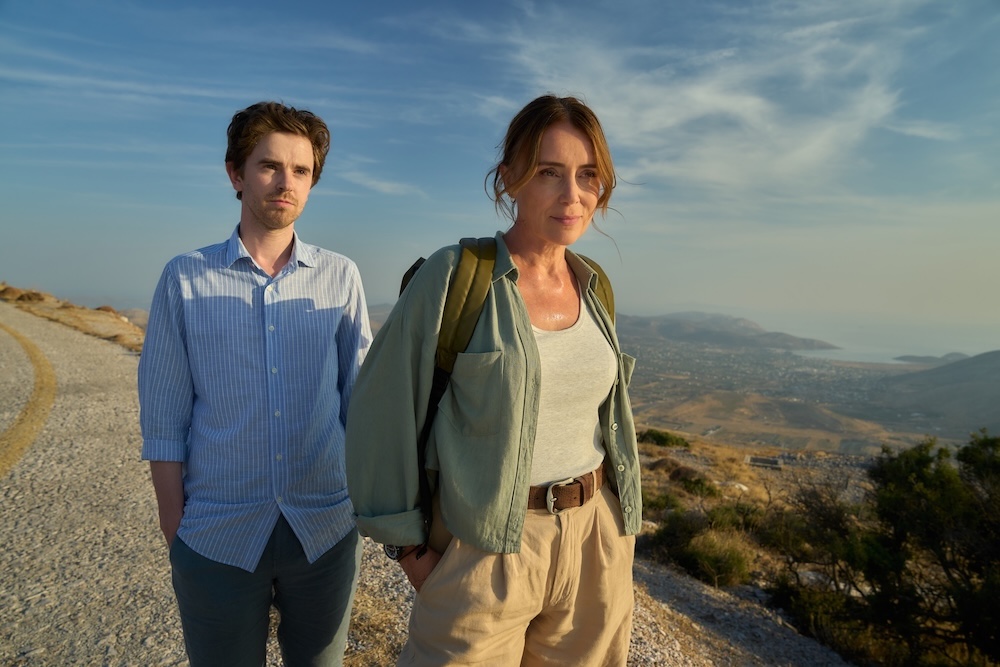 Llega a Chile nueva serie “The Assassin” con Freddie Highmore