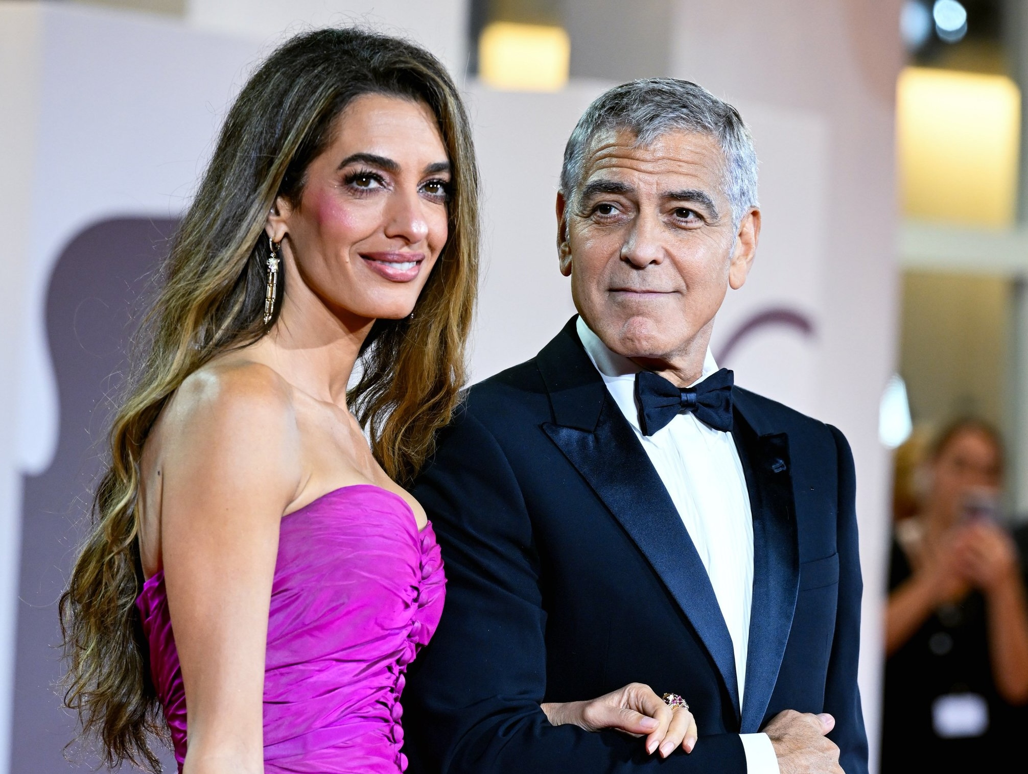 Tres ejemplos de estilo en Venecia: Amal Clooney, Naomi Watts y Emma Stone