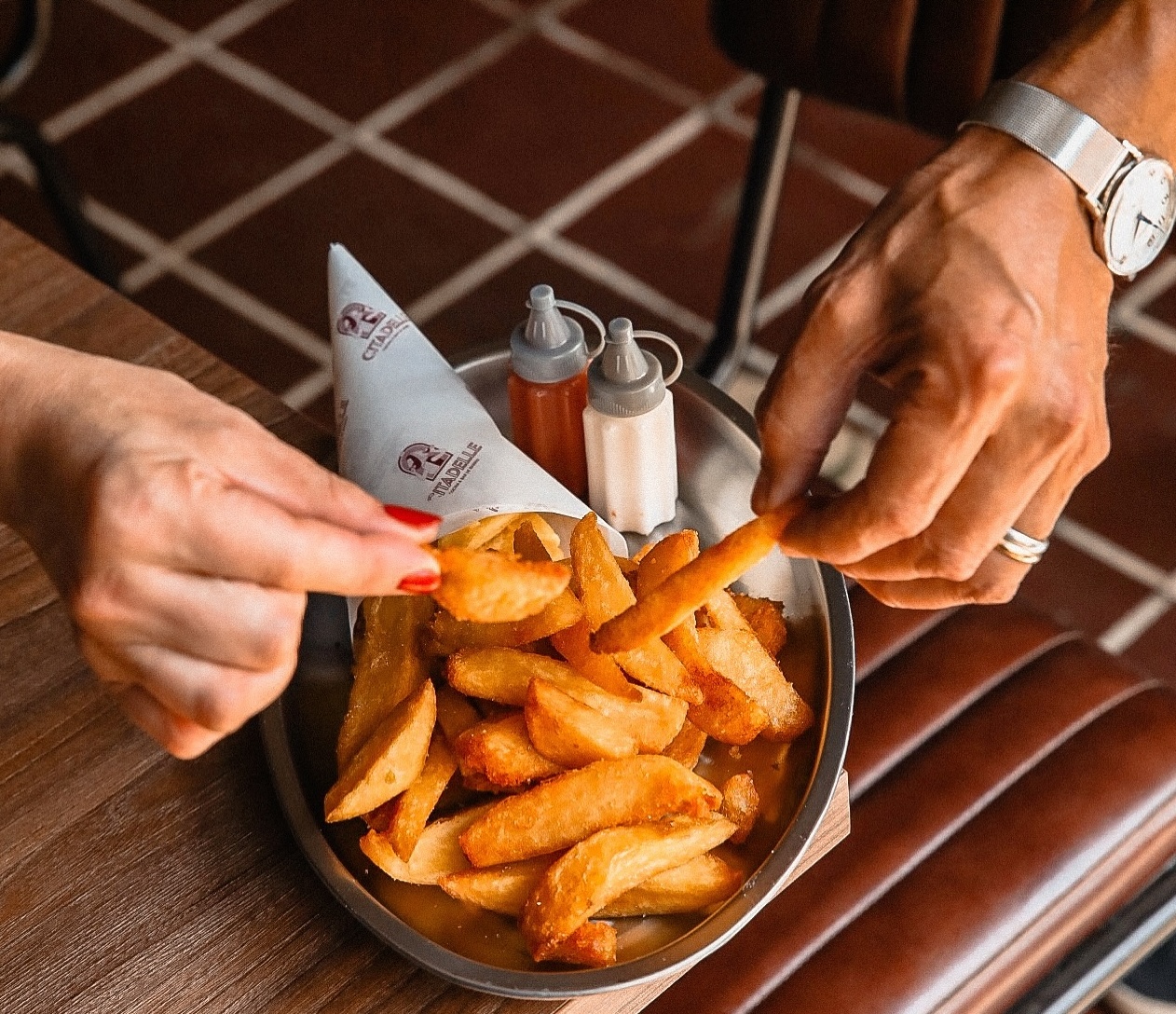 10 lugares para comer papas fritas inolvidables de Santiago