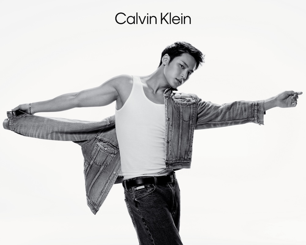 Calvin Klein revive los jeans de los 90 y los lanza junto a superestrella del K-pop