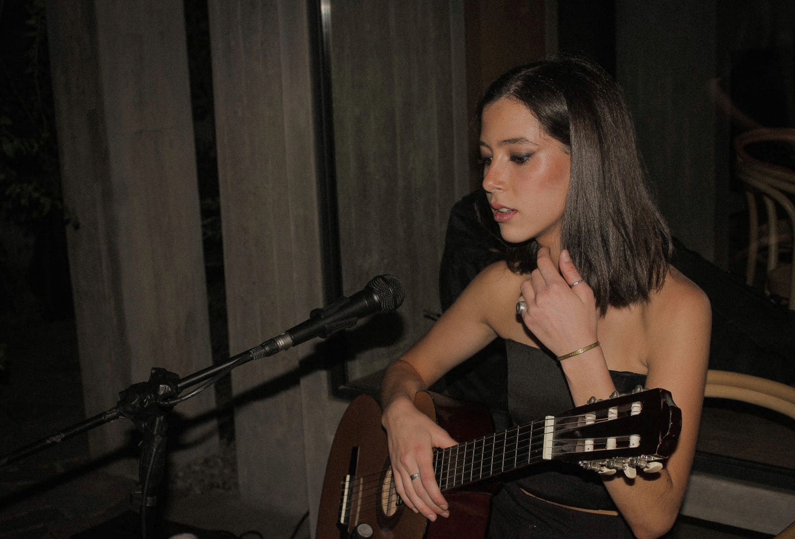 La chilena Julieta Beals presenta “Blind”, su primer EP