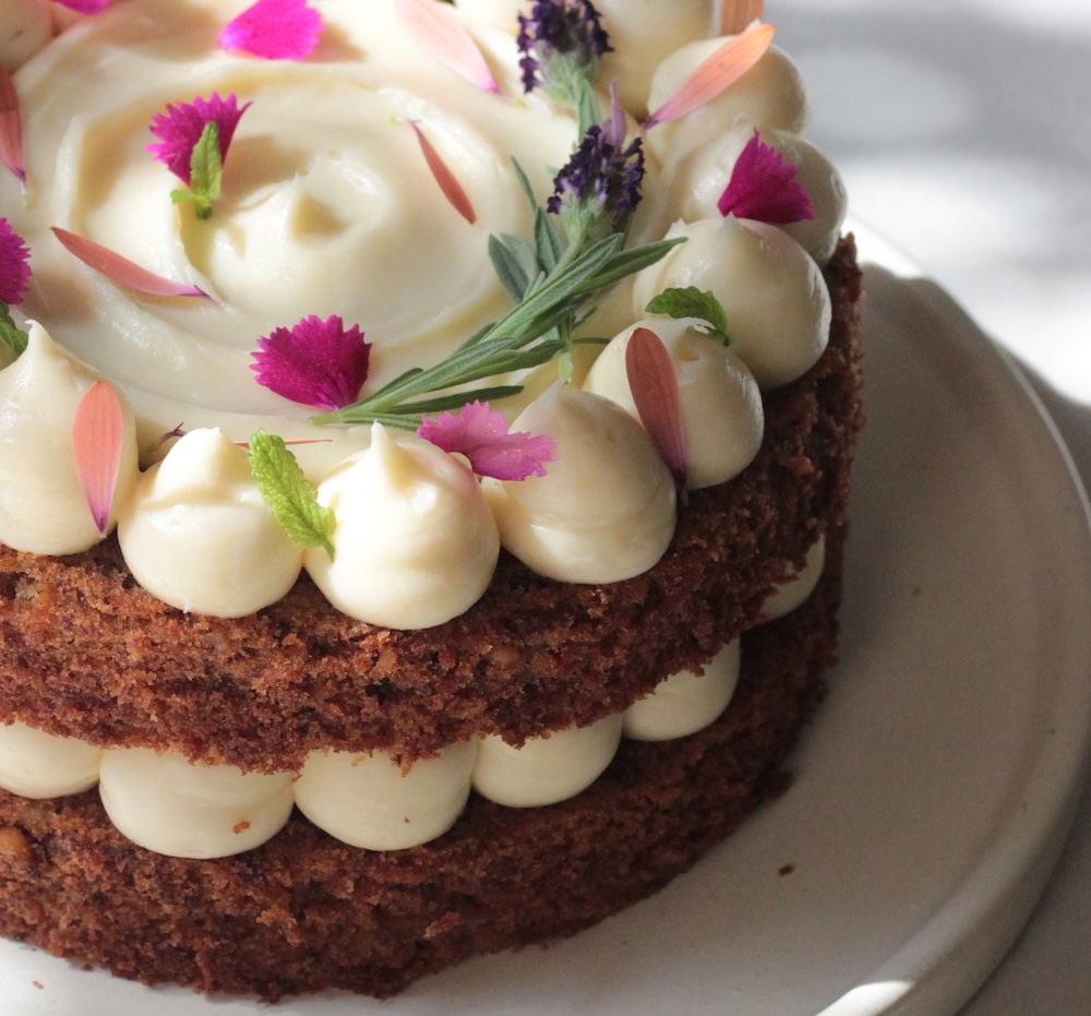 Flores en la cocina: Cuatro recetas para endulzar la primavera
