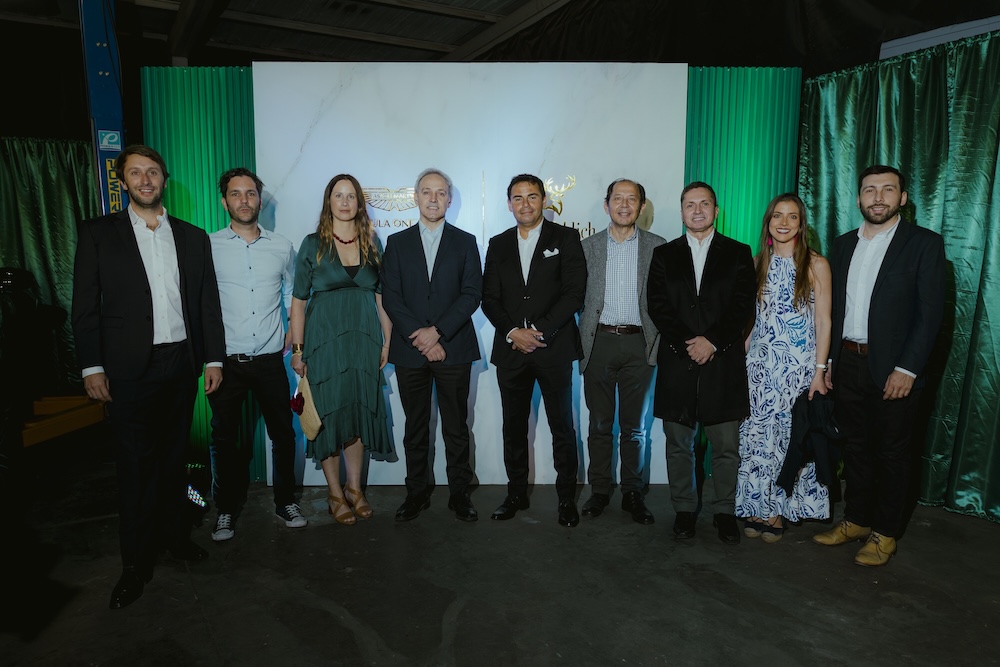 Andrés Oyanedel, Matías Zakrzewicz, Beatriz Errázuriz, Tomás Lozano, Rodrigo Castro, Rafael Velasco, Francisco Yáñez, Beatrice Giesen y Richard Bravo.