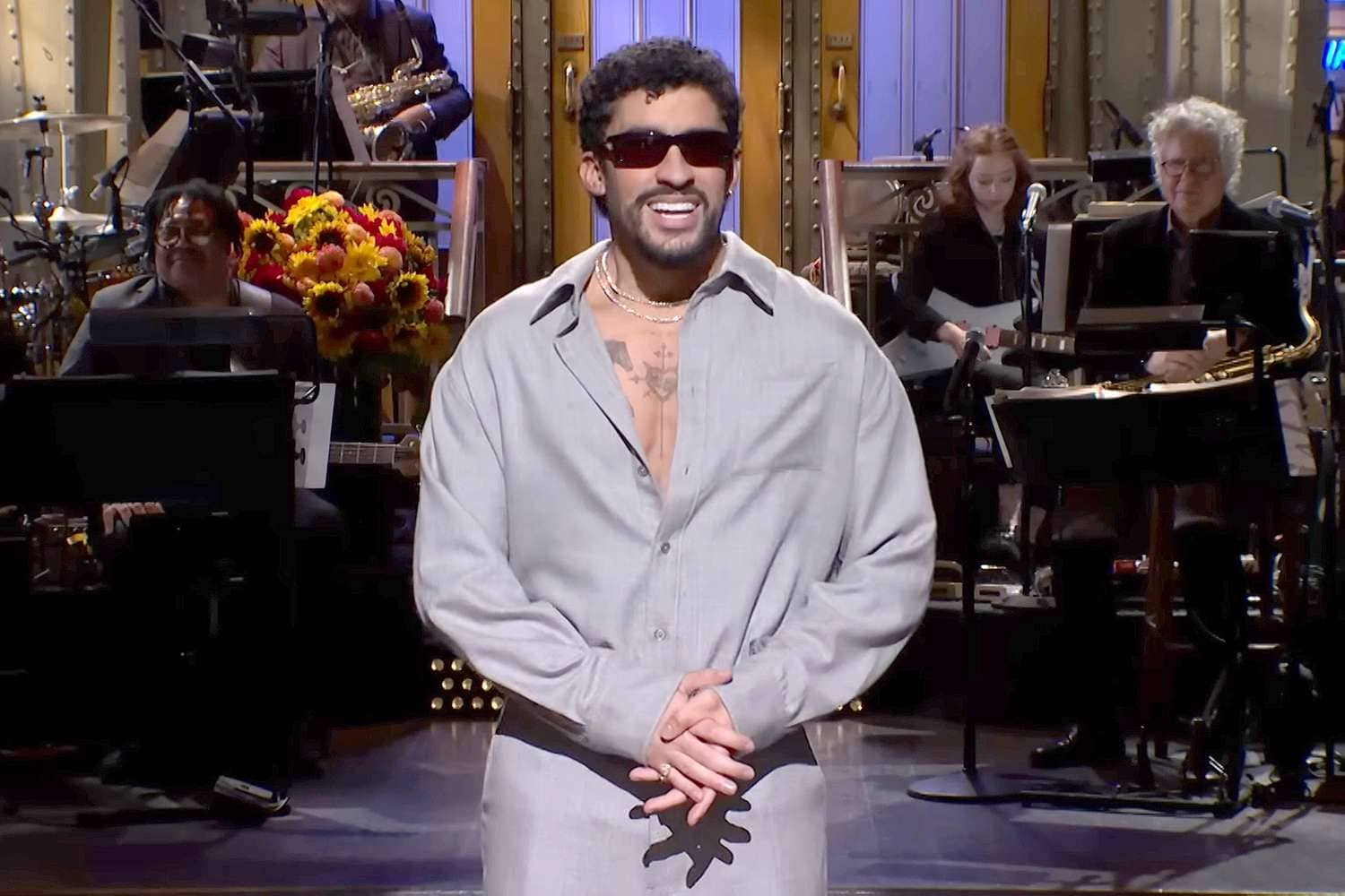 Bad Bunny lleva a El Chavo del Ocho al escenario de SNL
