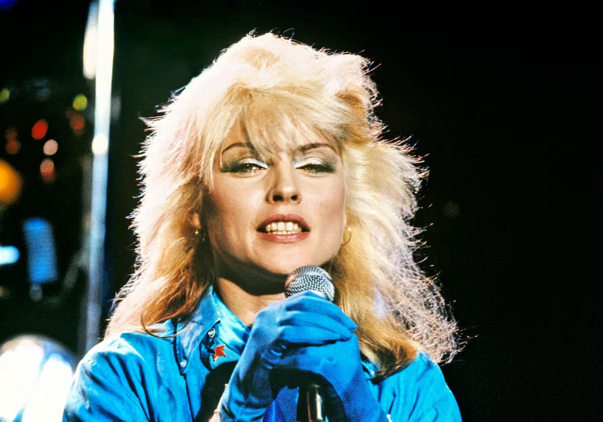 Esta es la actriz que interpretará a Debbie Harry en biopic de Blondie