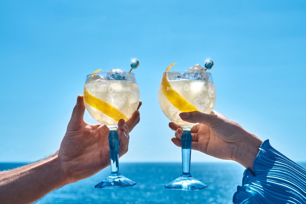 Step Into The Blue, la invitación de Bombay Sapphire a sumergirse en un mundo azul