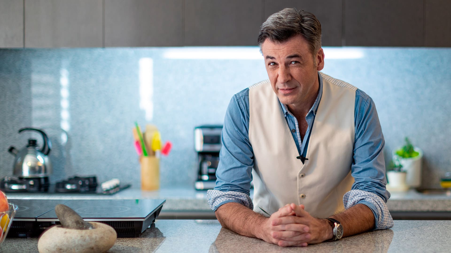 Mega anuncia jurado de El Internado con Yann Yvin y chefs internacionales