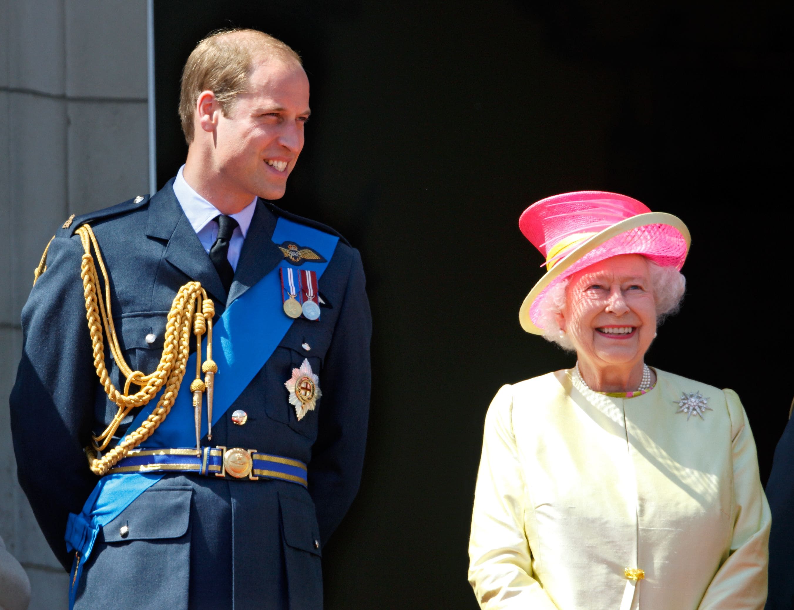 El príncipe William se emociona al recordar a la reina Isabel II