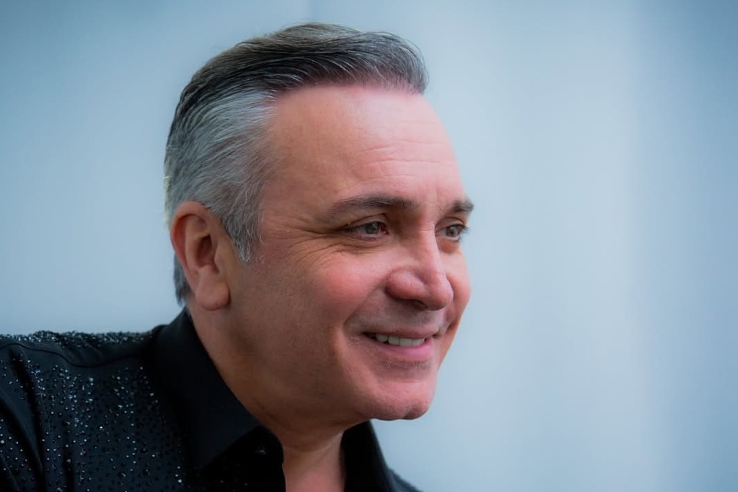 Luis Jara lanza su primer libro: “No sabía vivir sin ti”