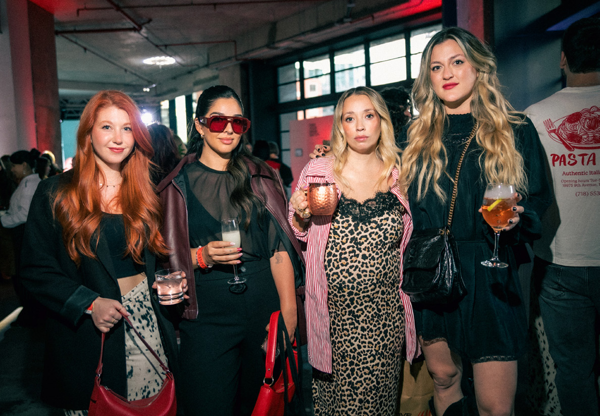 Josefa Costa, Toti Torres, Sole Lizana y Daniela Santander