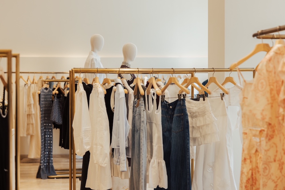 SANDRO inaugura su nueva tienda en Parque Arauco