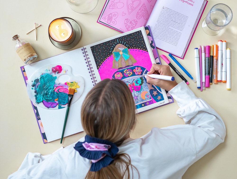 Arte que mejora el bienestar: cómo pintar está vinculado con beneficios terapéuticos