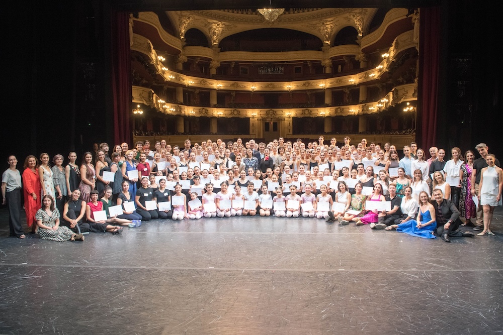 Con participación desde México hasta Punta Arenas, Escuela de Ballet del Municipal de Santiago ofrece su esperado Curso Internacional de Verano junto a Ópera de París