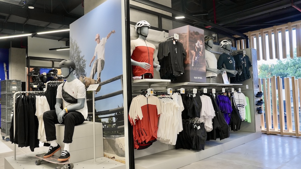 Decathlon lanzó oficialmente su inédita tienda en el MUT