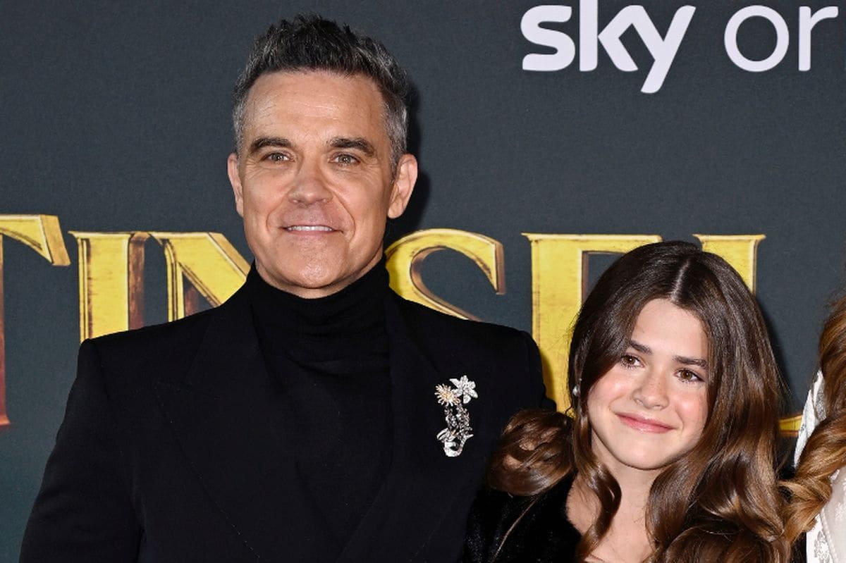 “Eres una nepo baby, estarás bien”: Robbie Williams sobre el miedo de su hija a no ser cantante