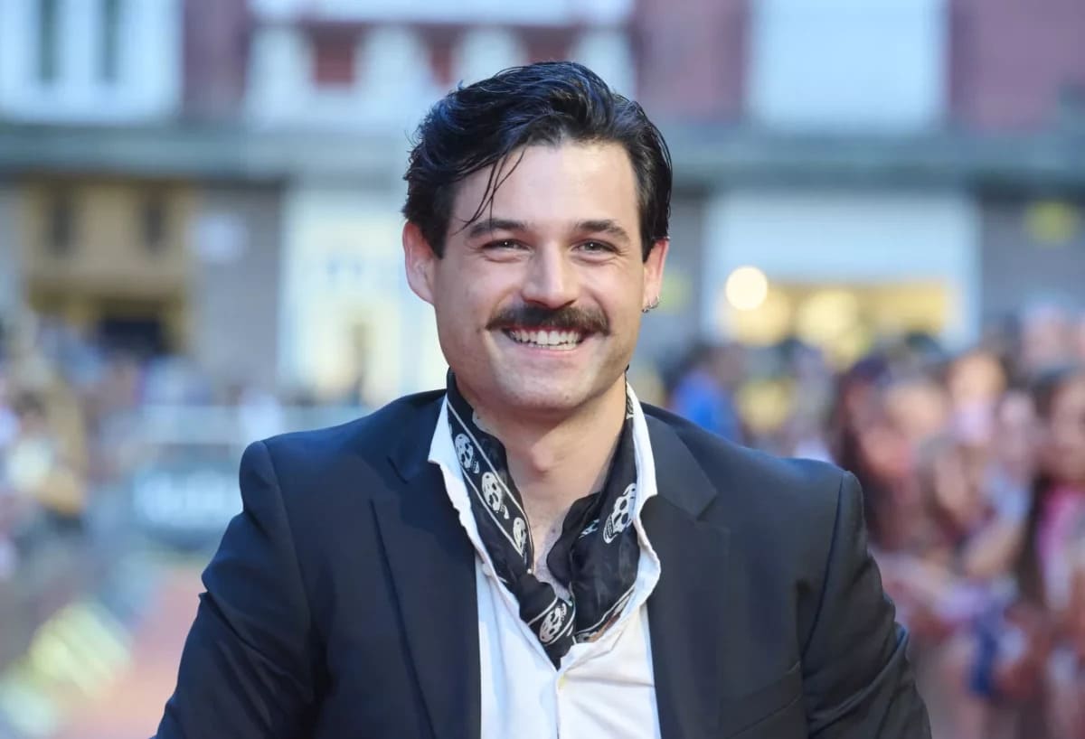 Actor español de La Promesa celebra el impacto de la teleserie en TVN