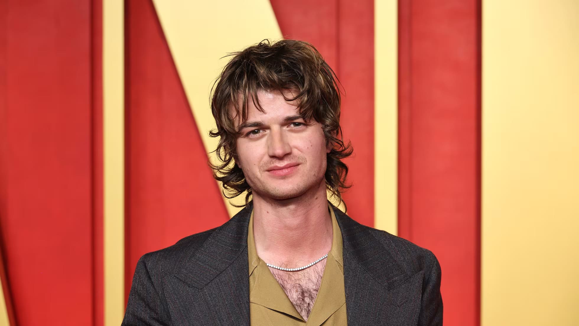 Joe Keery sorprende en Chile antes de su show en Lollapalooza