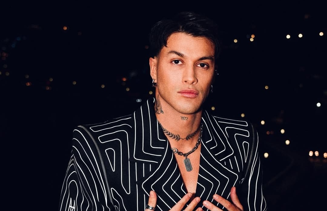 Nicolás Solabarrieta aclara rumores de romance con integrante de Fiebre de Baile