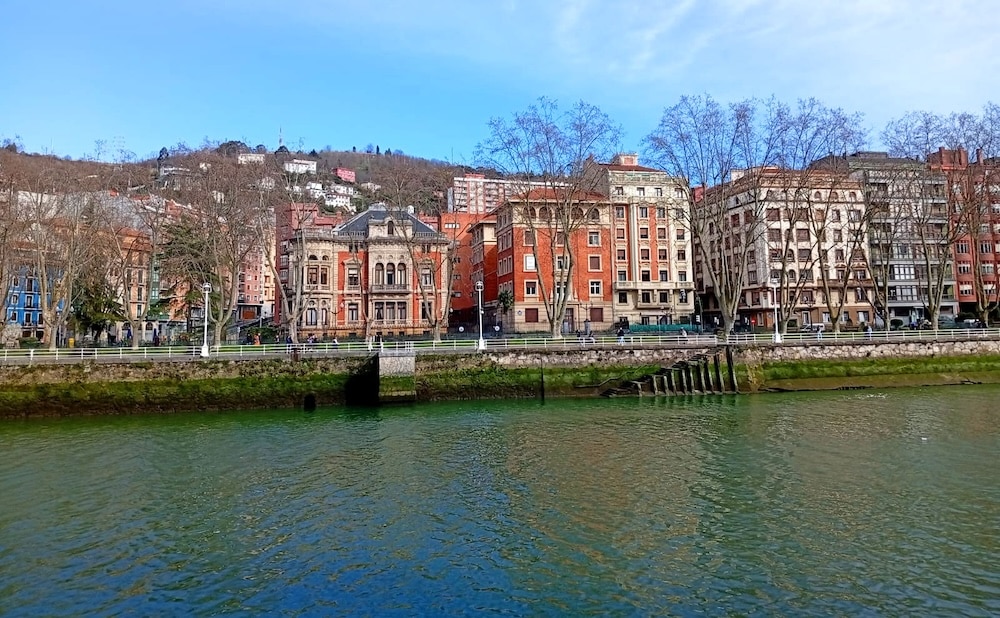 Bilbao en invierno: Arte, pintxos y paseos junto a la Ría