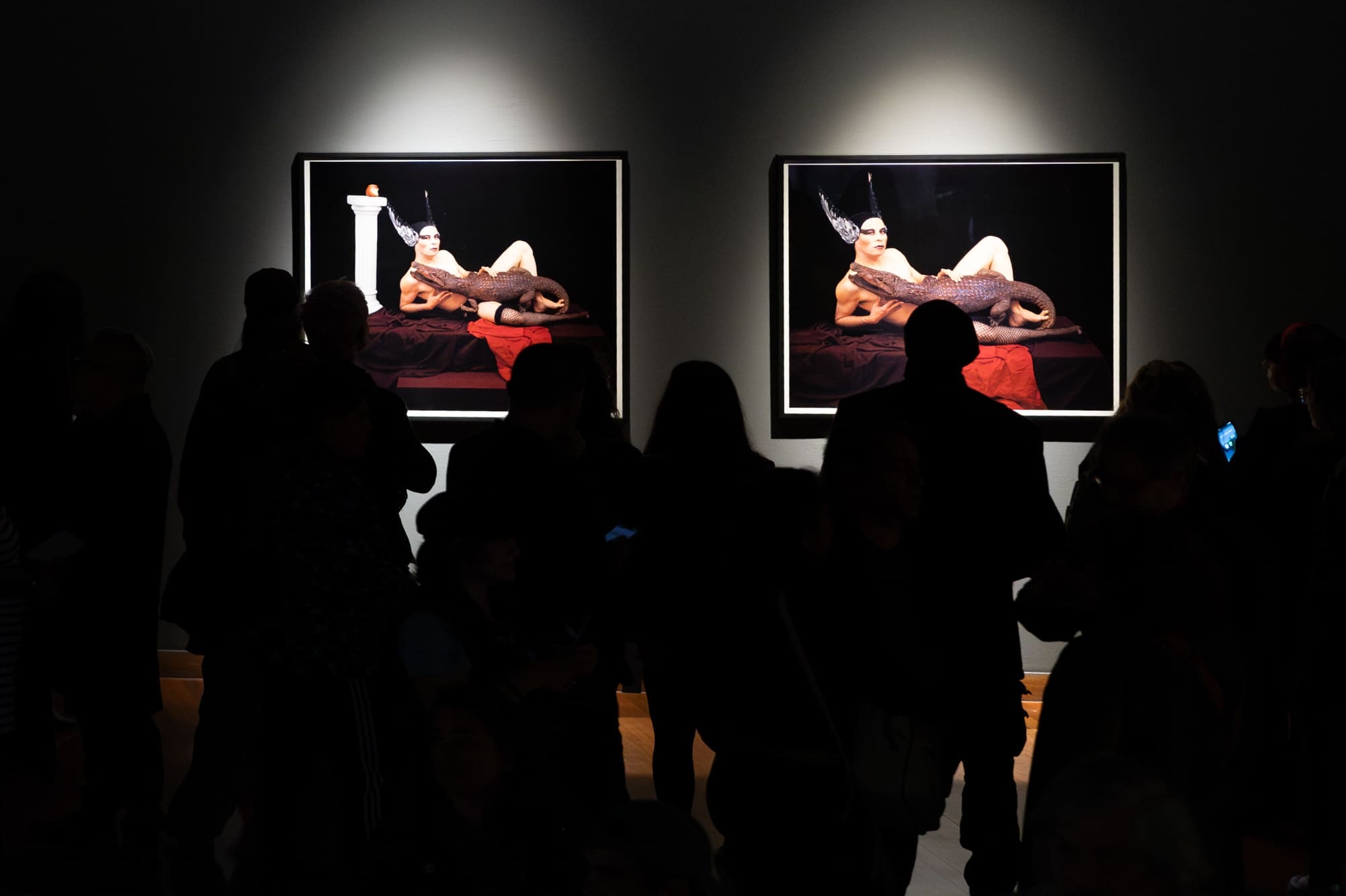 GAM exhibe en gran formato las fotografías más icónicas de Pedro Lemebel