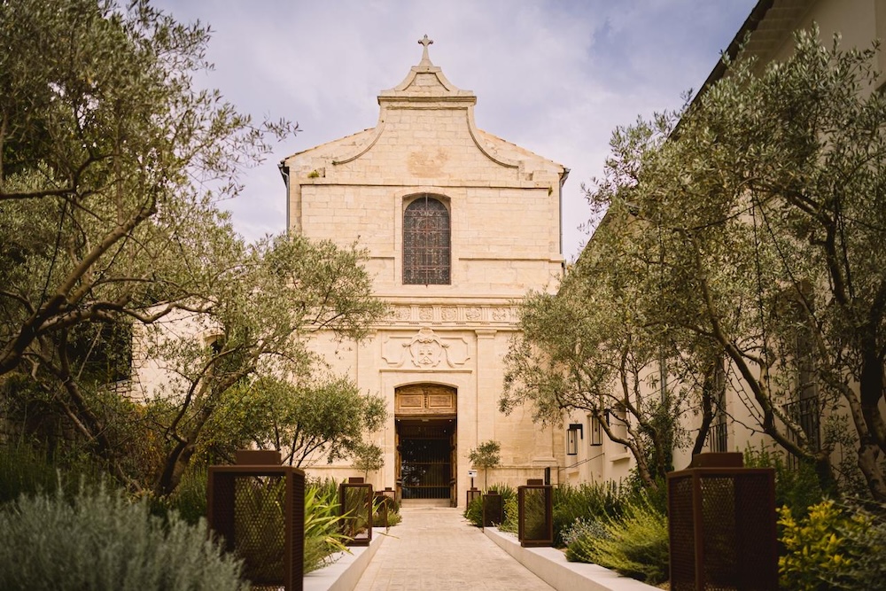 L’occitane celebra 50 años con regalos y relanzamiento de su línea almendra